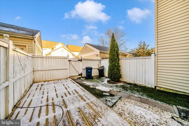 $2,850 | 23753 Clarksmeade Drive, Clarksburg, MD 20871