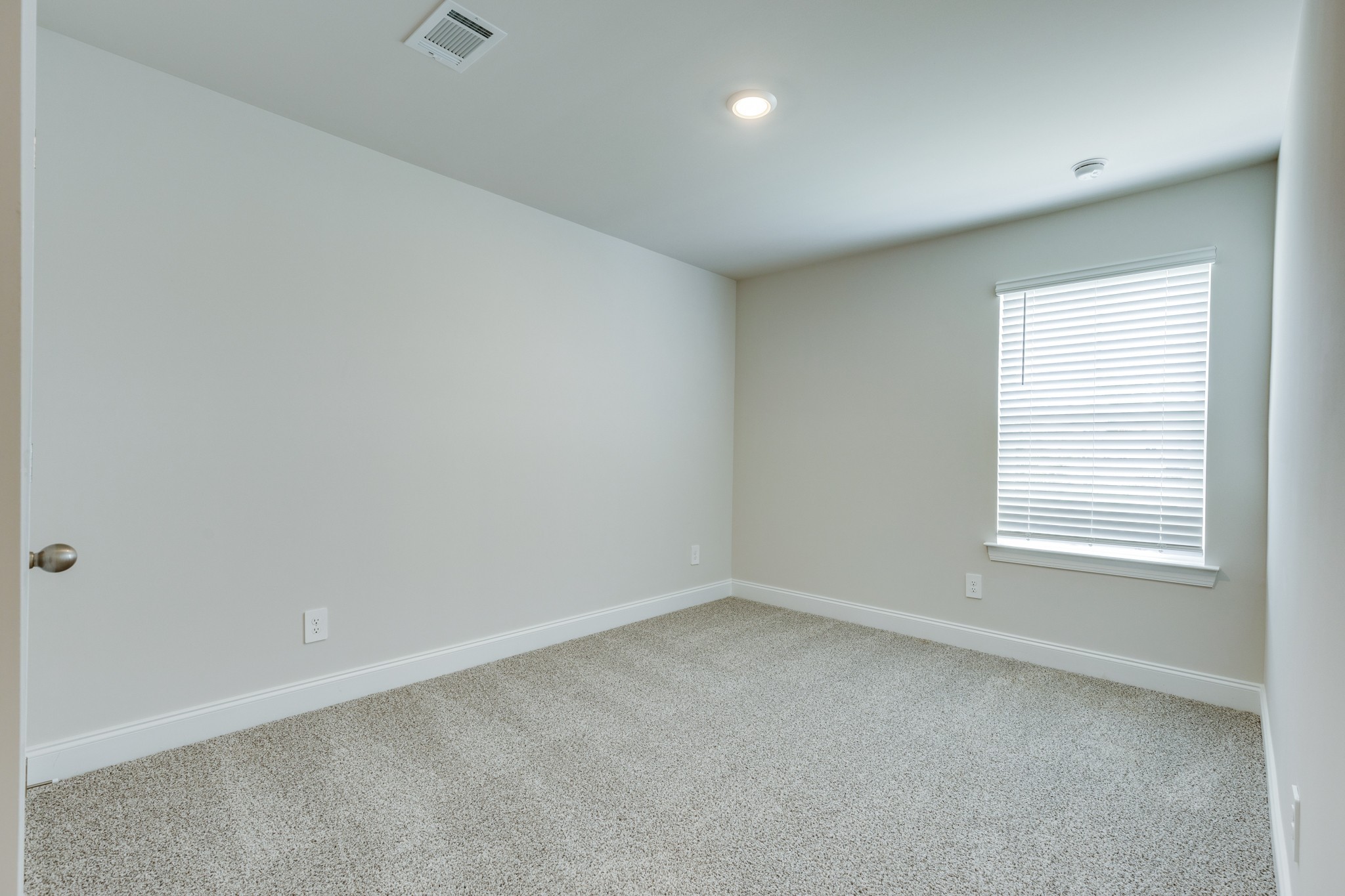 204 Douglas Bend Road, Unit 1402 Gallatin, TN 37066 - Photo 27 of 39 Gallery Image 27