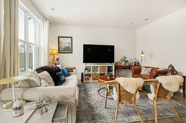 $395,000 | 2204 Mill Lane, Saline, MI 48176