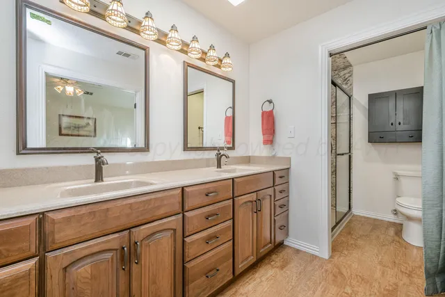 $215,000 | 2534 North Fir Street, Pampa, TX 79065