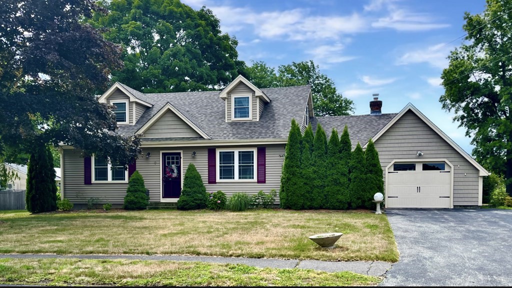 9 Ridgeview Drive Agawam, MA 01030 - Photo 1 of 40 Gallery Image 1