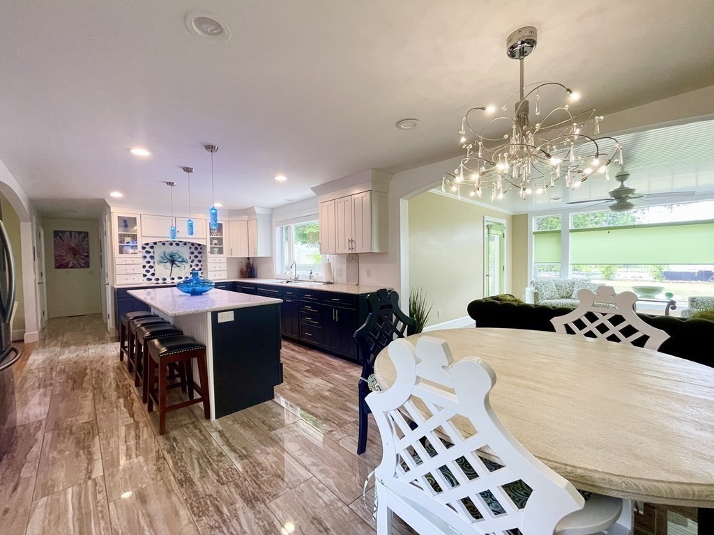 9 Ridgeview Drive Agawam, MA 01030 - Photo 10 of 40 Gallery Image 10