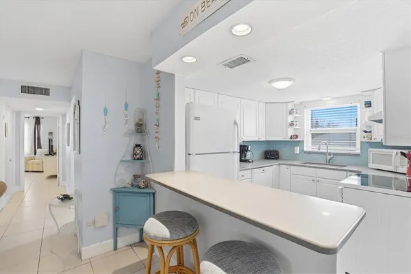 $444,000 | 600 71st Avenue, Unit 19, St. Pete Beach, FL 33706