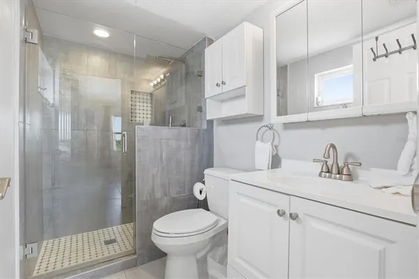 $444,000 | 600 71st Avenue, Unit 19, St. Pete Beach, FL 33706