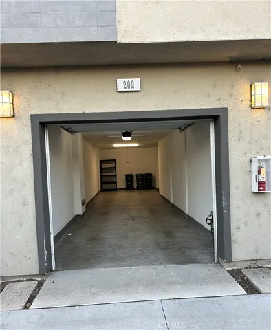 a view of a garage