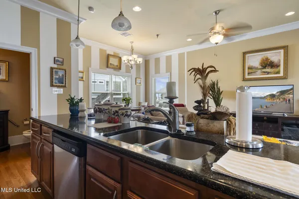 $2,000 | 728 West Beach Boulevard, Unit 728, Long Beach, MS 39560