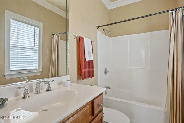 $2,000 | 728 West Beach Boulevard, Unit 728, Long Beach, MS 39560