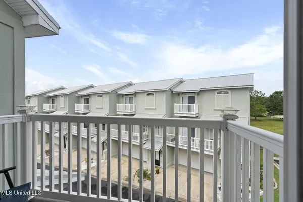 $2,000 | 728 West Beach Boulevard, Unit 728, Long Beach, MS 39560