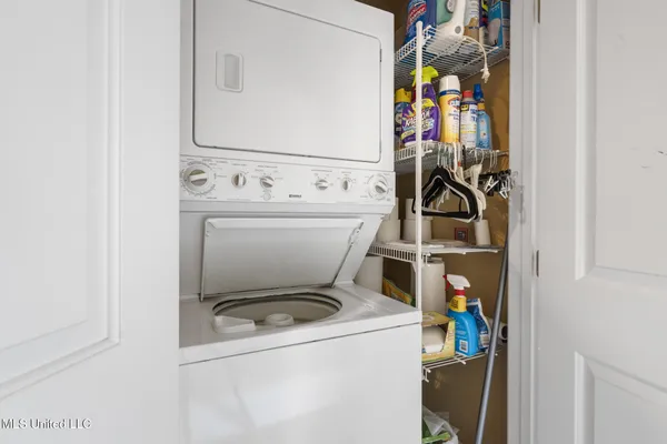 $2,000 | 728 West Beach Boulevard, Unit 728, Long Beach, MS 39560