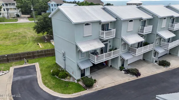 $2,000 | 728 West Beach Boulevard, Unit 728, Long Beach, MS 39560