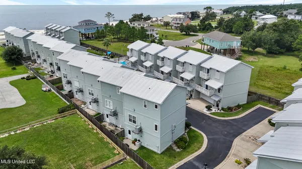 $2,000 | 728 West Beach Boulevard, Unit 728, Long Beach, MS 39560