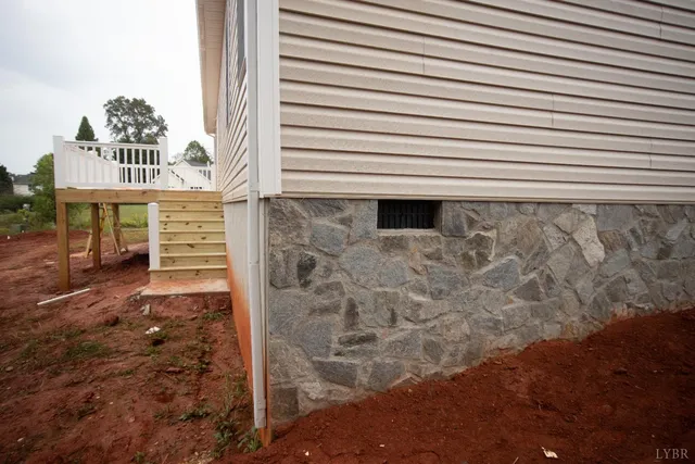 $389,900 | 85-lot Montfair Drive, Amherst, VA 24521