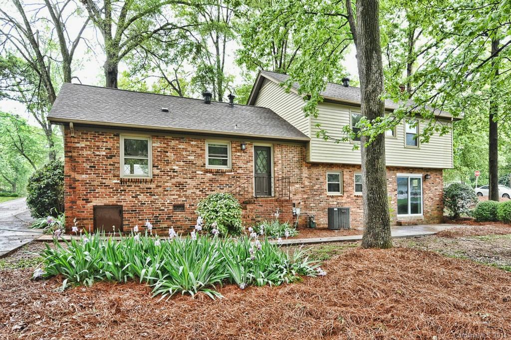 4601 Walker Road Charlotte, NC 28211 - Photo 23 of 23 Gallery Image 23