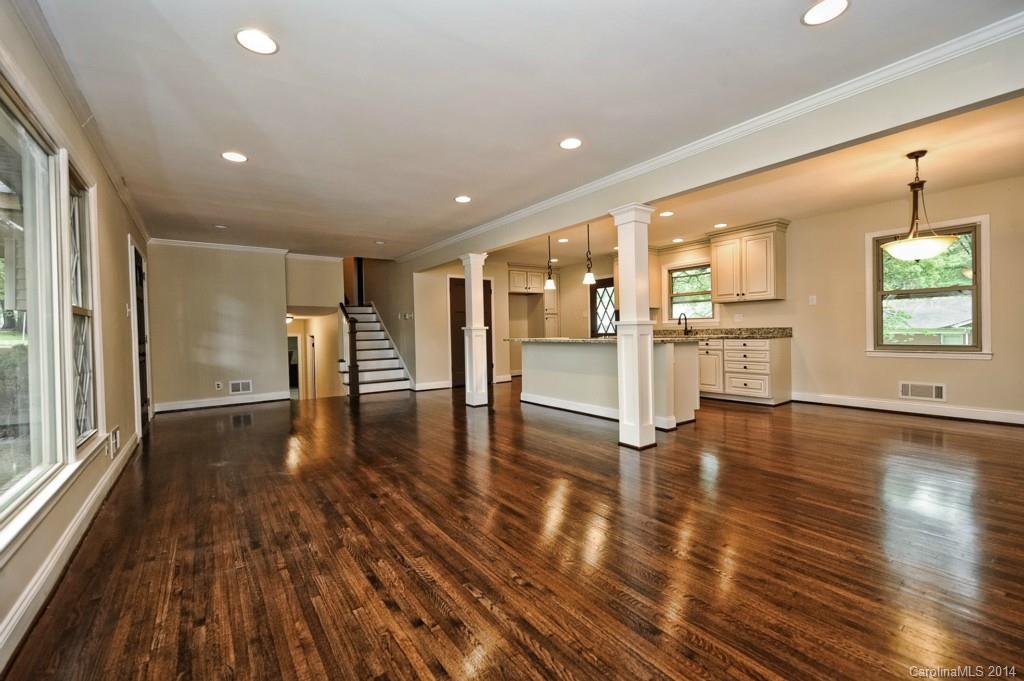 4601 Walker Road Charlotte, NC 28211 - Photo 4 of 23 Gallery Image 4