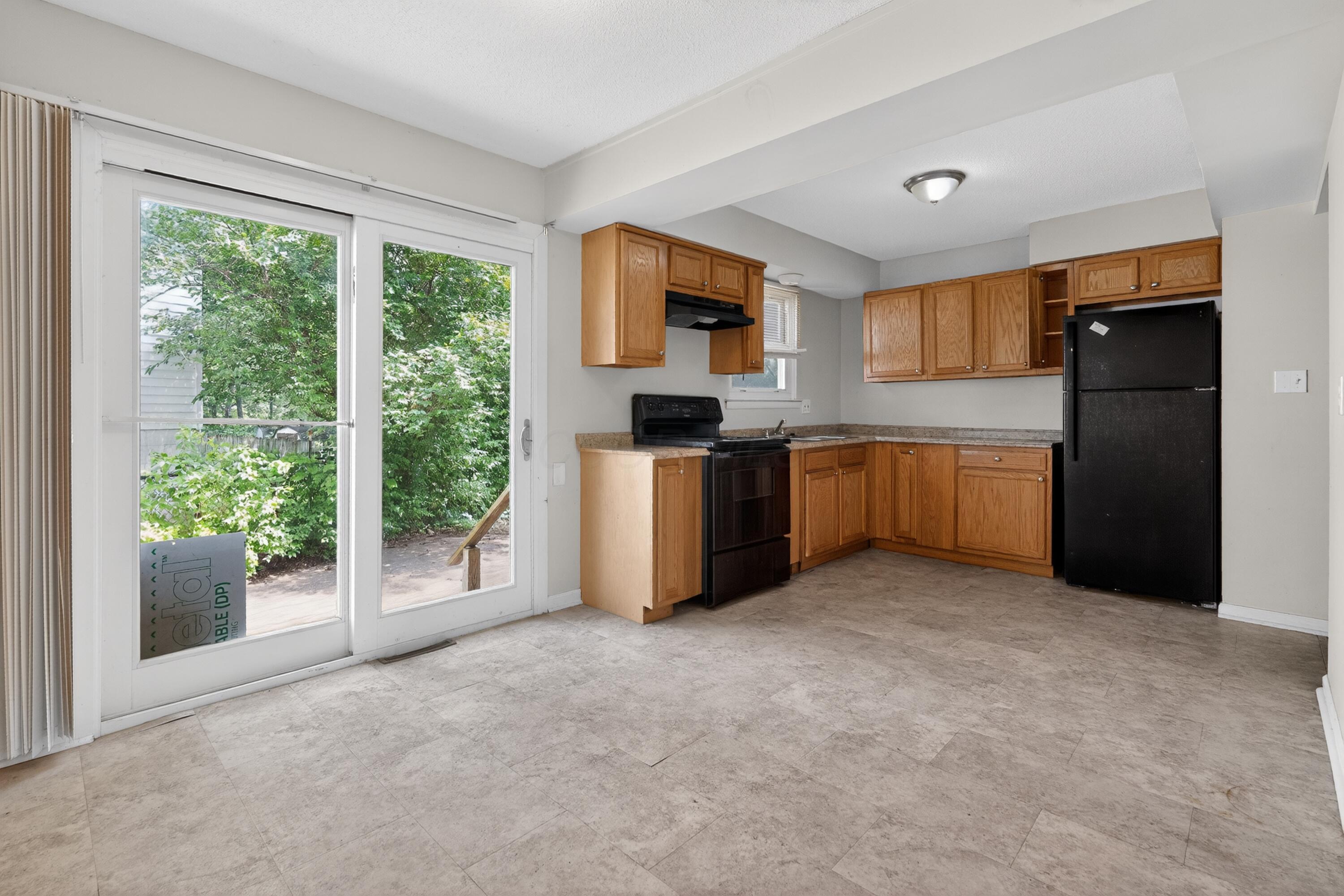 4568 Westerville Road Columbus, OH 43231 - Photo 3 of 16