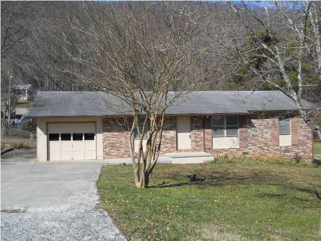 308 Walnut Street Spring City, TN 37381 - Photo 1 of 3 Primary Photo