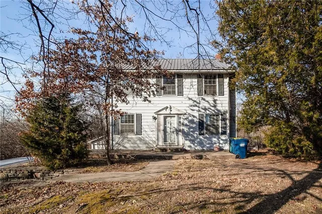 $1,166,000 | 5900 North Broadway, Kansas City, MO 64118