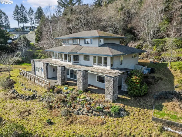 $745,000 | 1038 Marina Heights Road, Brookings, OR 97415
