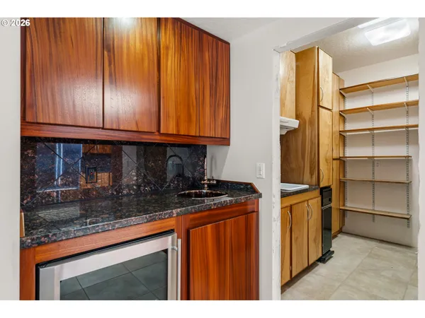 $745,000 | 1038 Marina Heights Road, Brookings, OR 97415