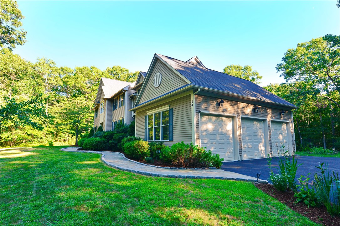 34 Kayla Ricci Way Exeter, RI 02874 - Photo 8 of 45