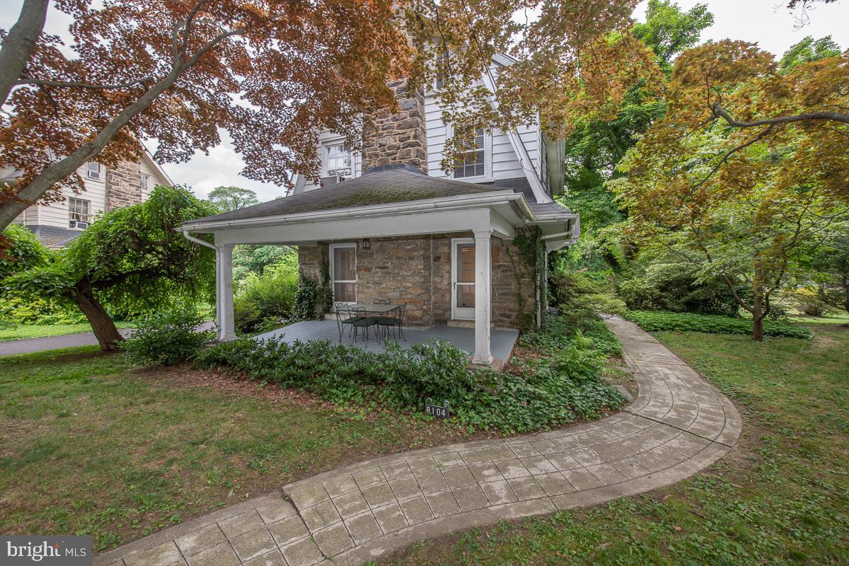 8104 Brookside Road Elkins Park, PA 19027 - Photo 2 of 46 Walkway
