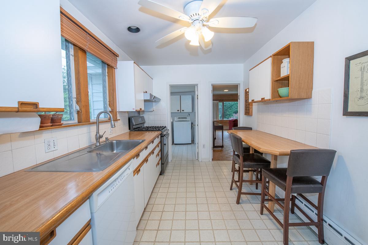 8104 Brookside Road Elkins Park, PA 19027 - Photo 15 of 46 Kitchen