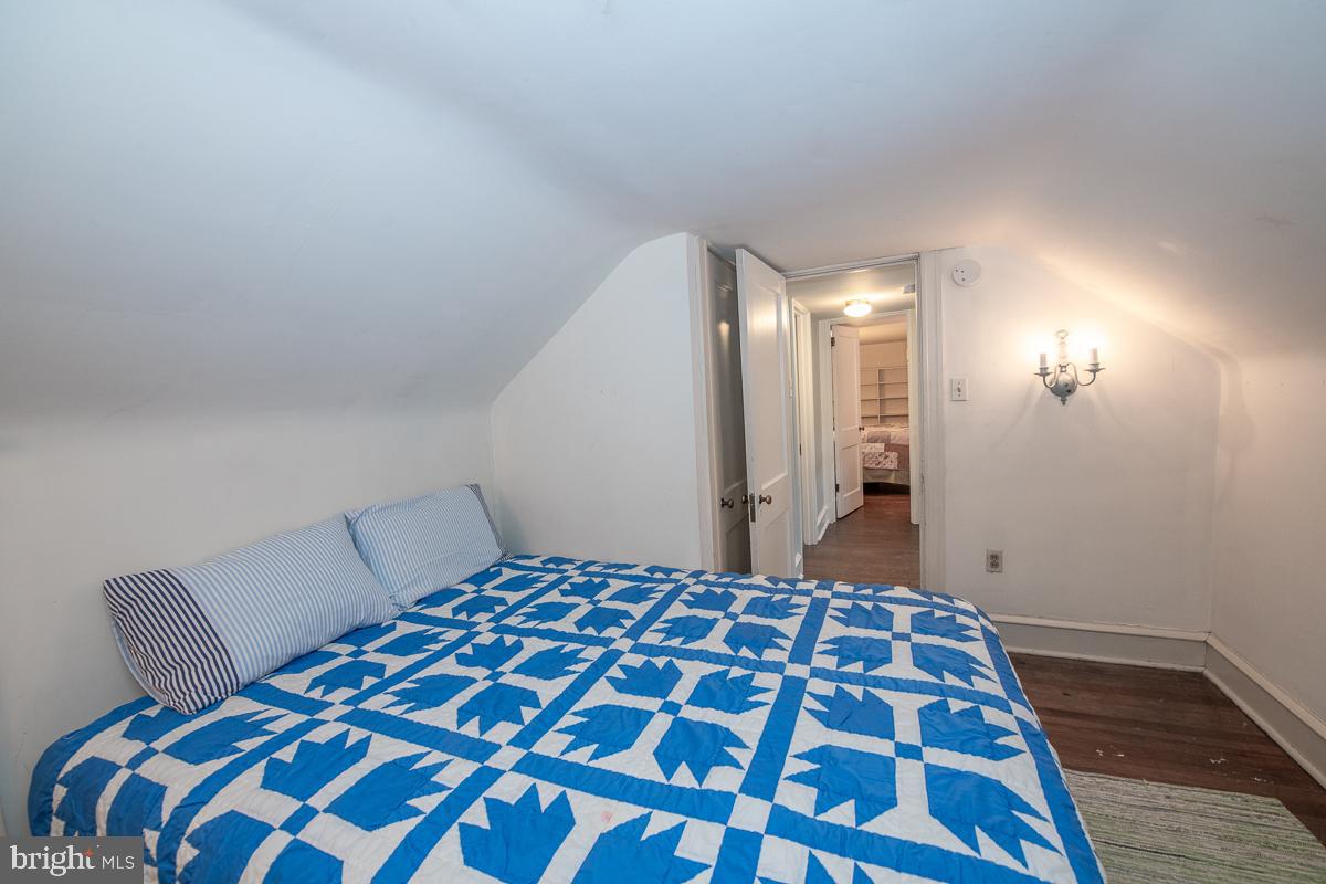 8104 Brookside Road Elkins Park, PA 19027 - Photo 34 of 46 3rd Floor Bedroom