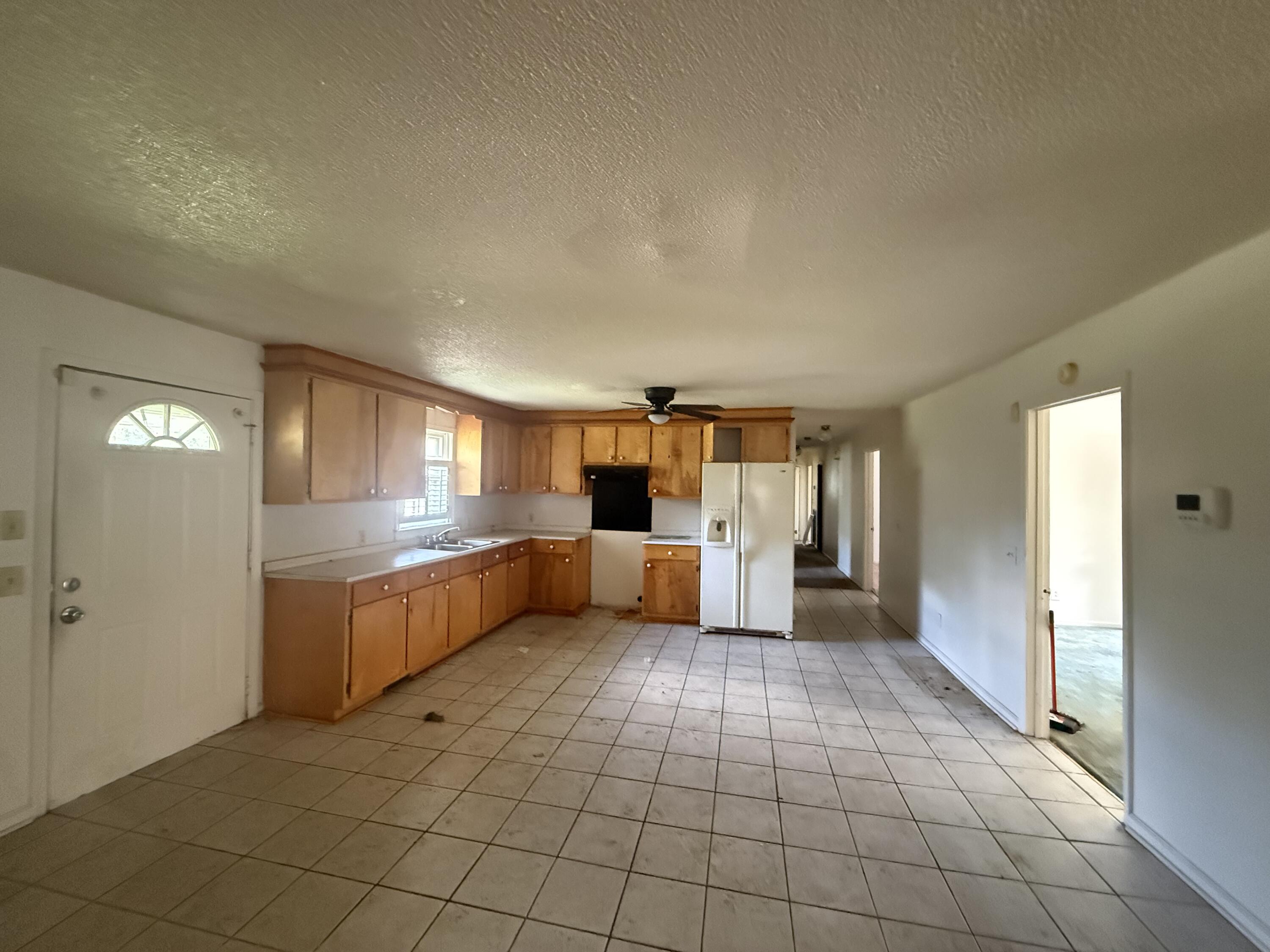 829 Legare Street Sumter, SC 29150 - Photo 11 of 21