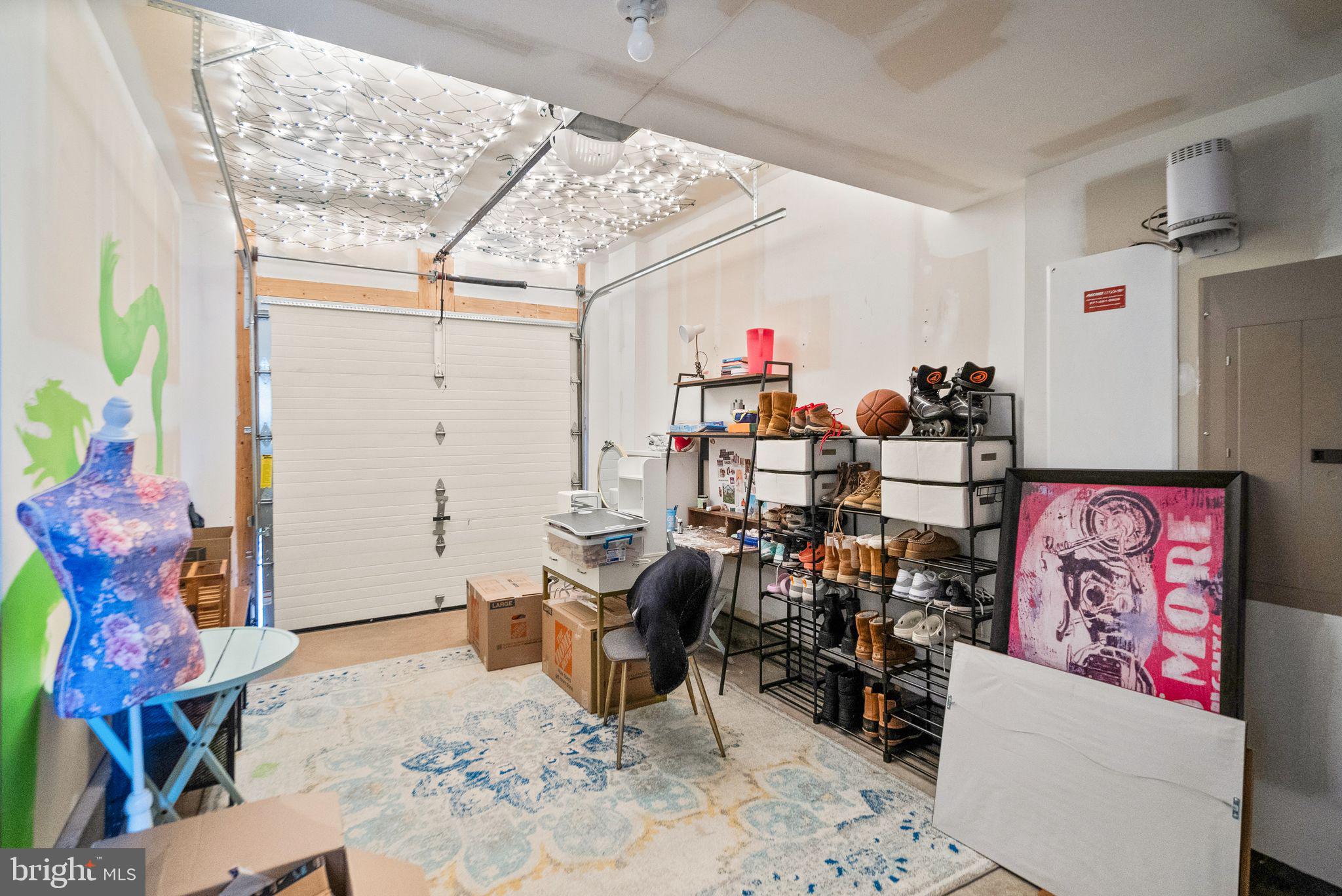 43553 Charitable Street Ashburn, VA 20148 - Photo 47 of 63 Attached Garage