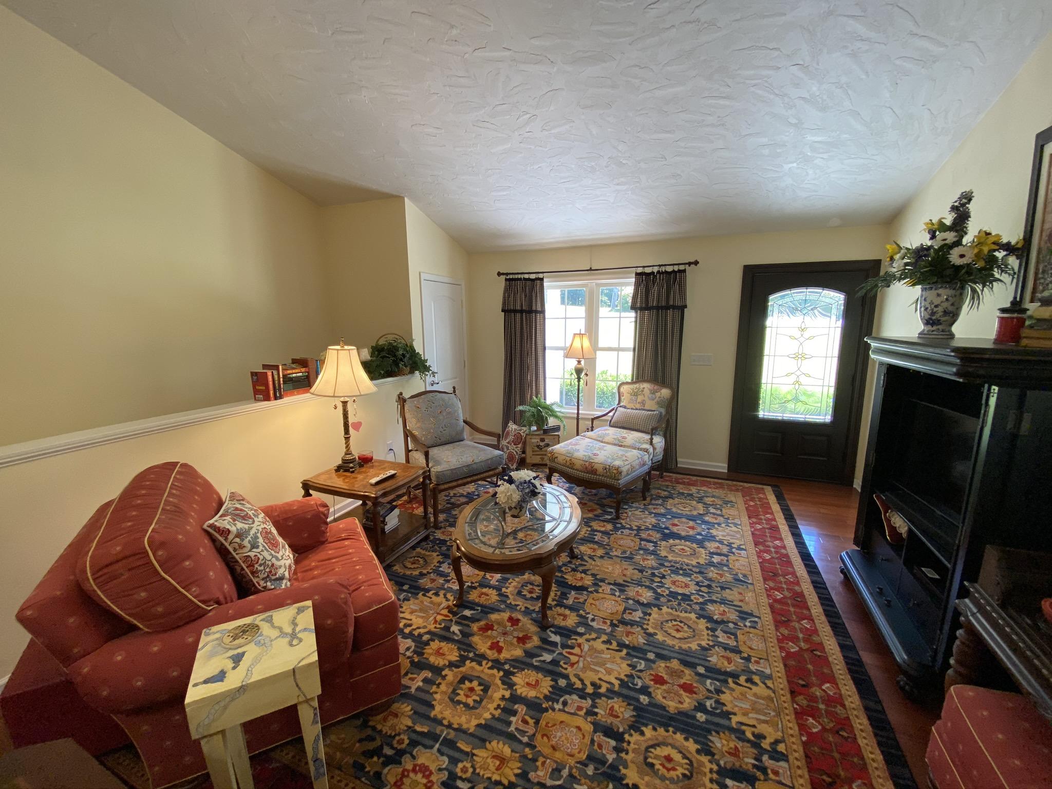 1733 Sample Road Wirtz, VA 24184 - Photo 2 of 80 2 Living Room (2)