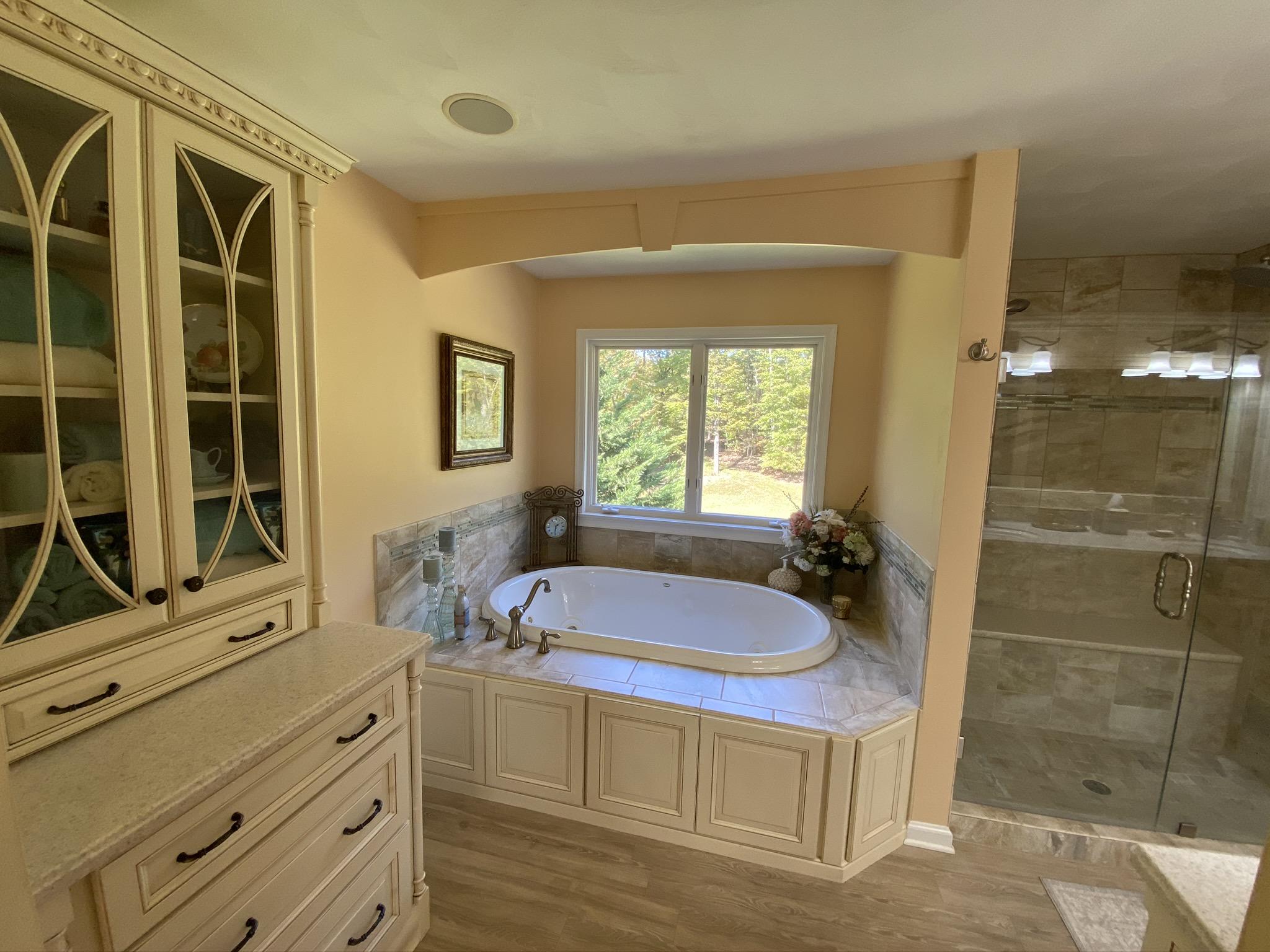 1733 Sample Road Wirtz, VA 24184 - Photo 50 of 80 62 Master Bath (4)