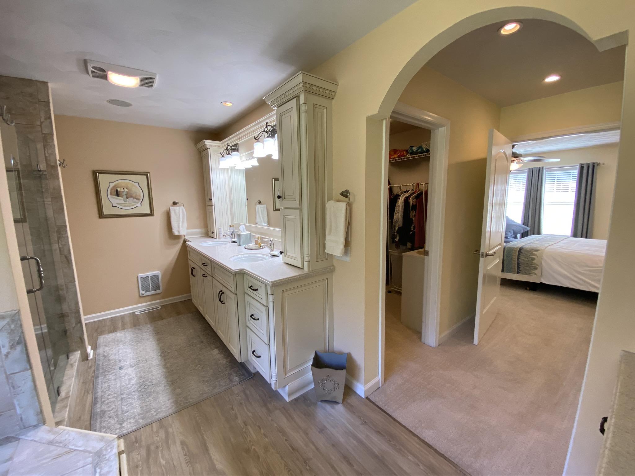 1733 Sample Road Wirtz, VA 24184 - Photo 52 of 80 64 Master Bath (7)