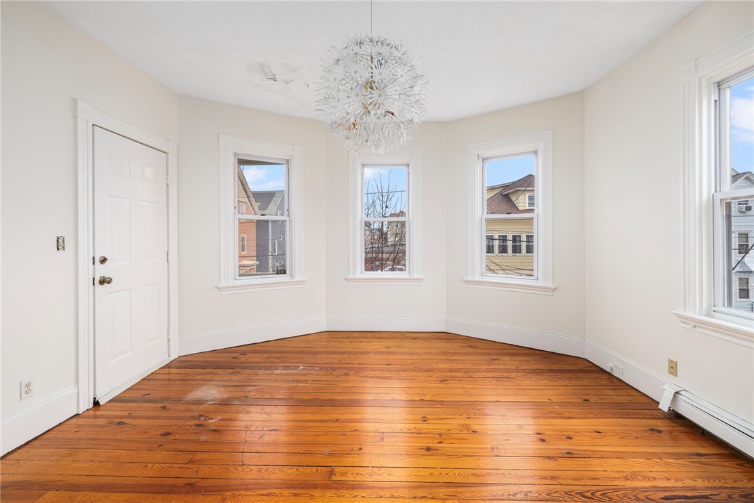 70 Rosedale Street Providence, RI 02909 - Photo 11 of 33