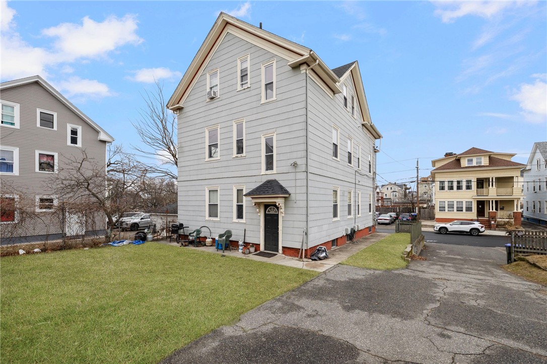 70 Rosedale Street Providence, RI 02909 - Photo 32 of 33