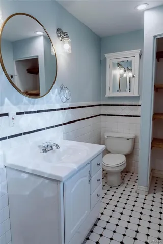 $2,000 | 620 East Willamette Avenue, Colorado Springs, CO 80903