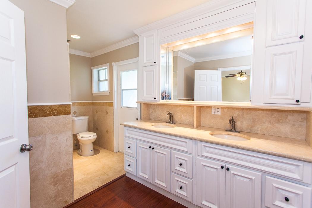 16784 Randolph Siding Road Jupiter, FL 33478 - Photo 27 of 42 Master Bathroom