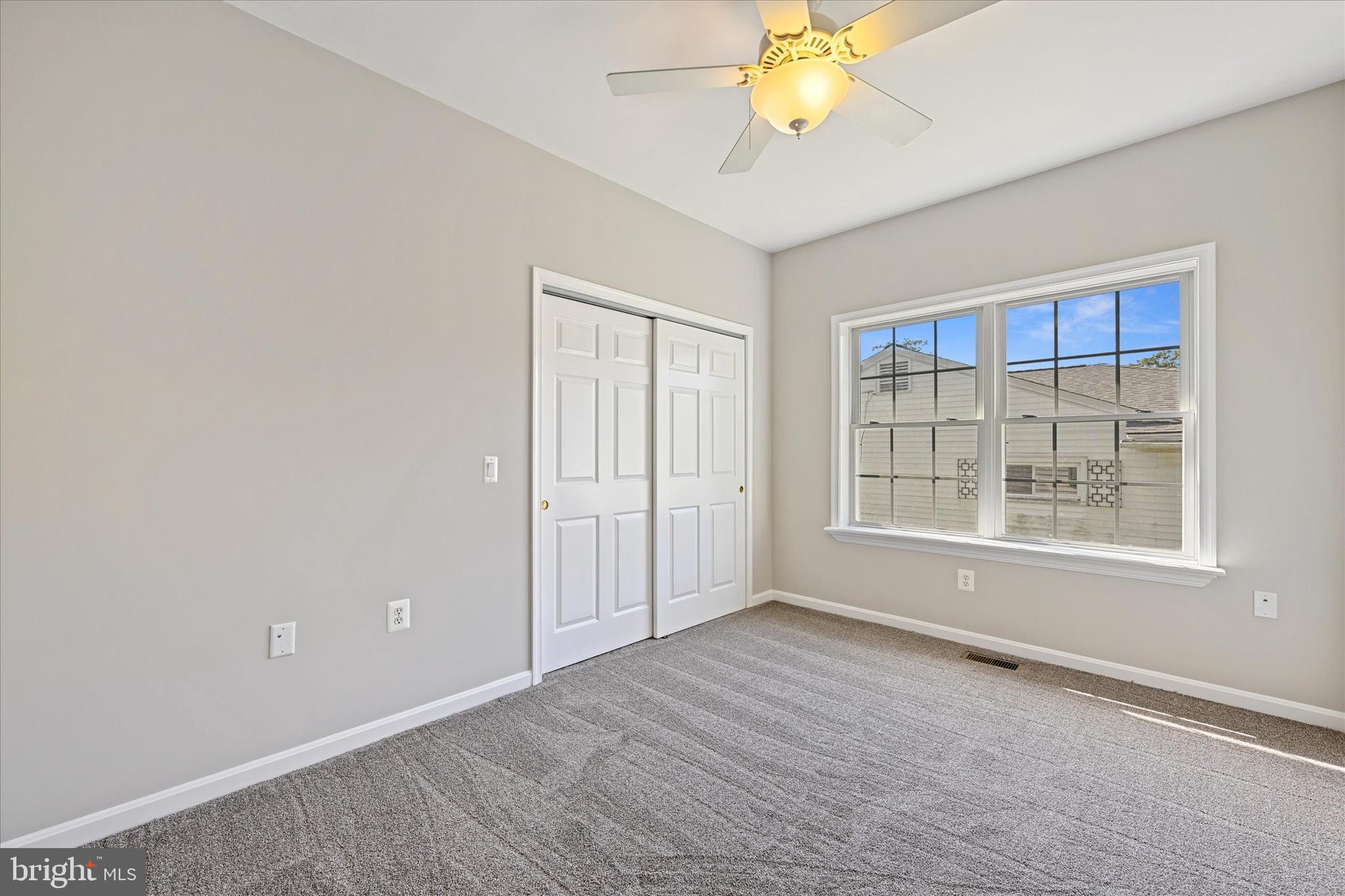 8108 Ridgely Oak Road Parkville, MD 21234 - Photo 17 of 29