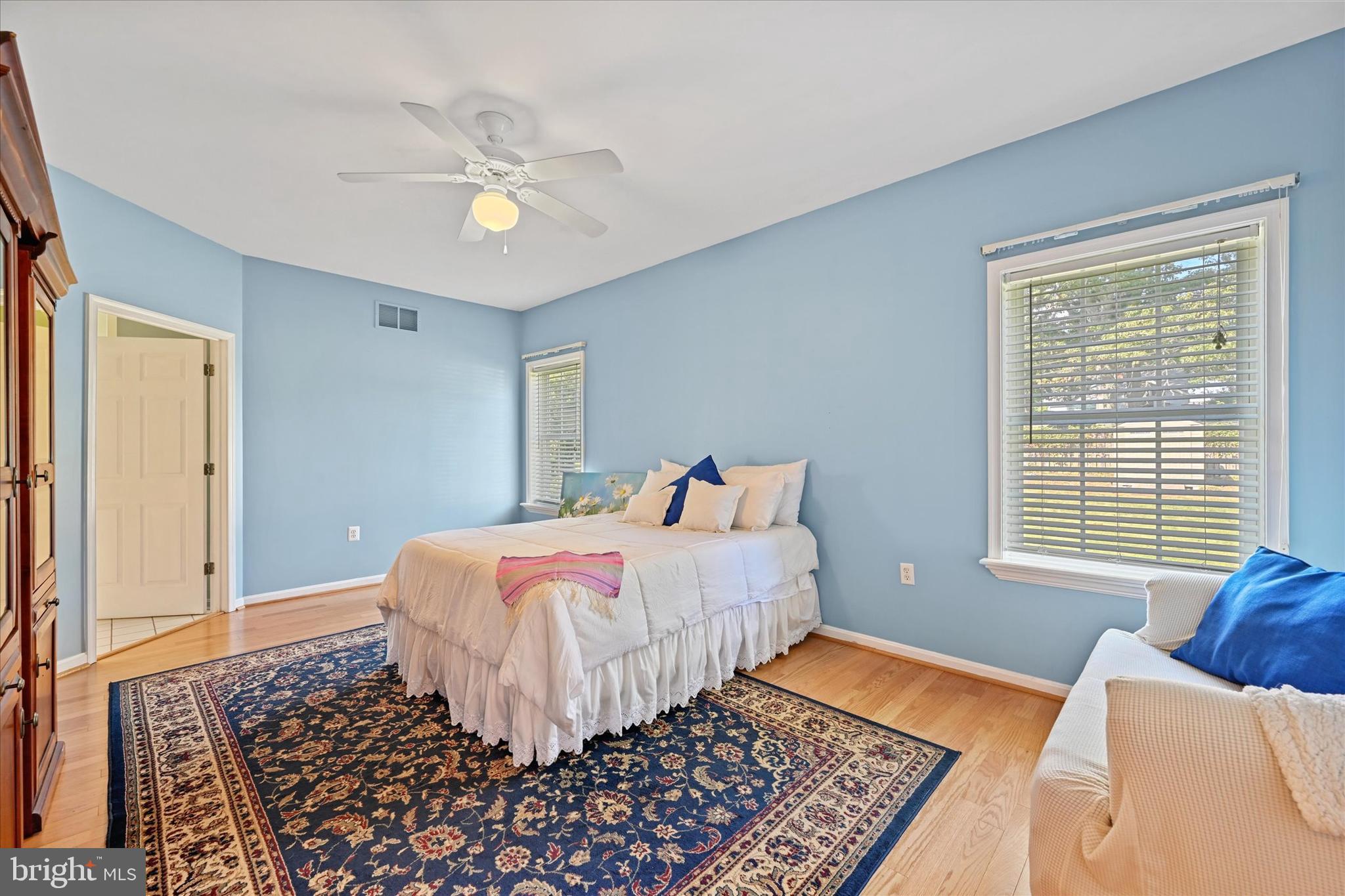 8108 Ridgely Oak Road Parkville, MD 21234 - Photo 19 of 29