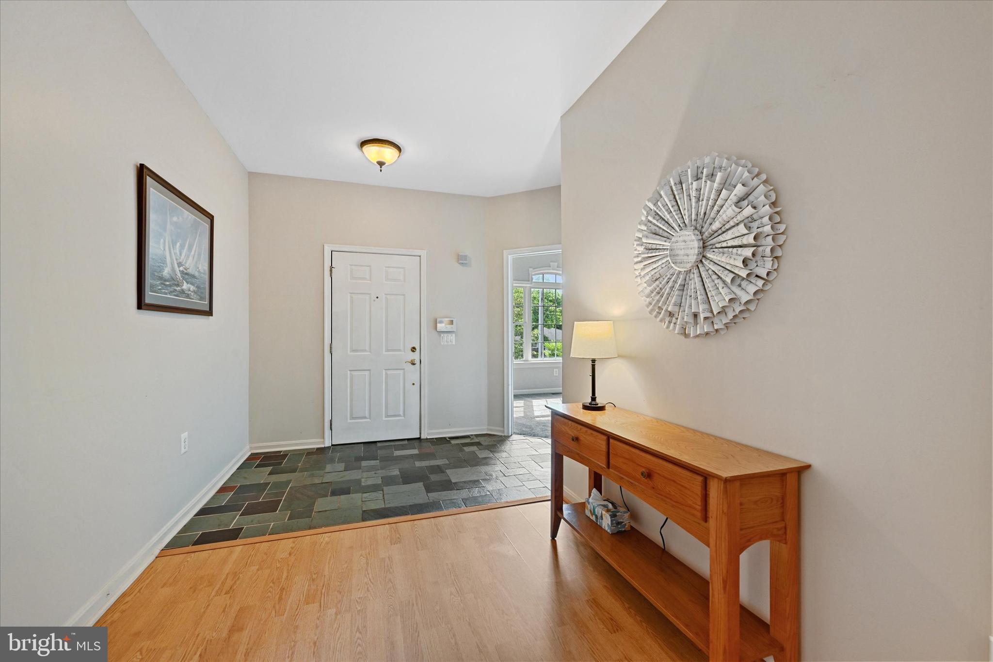 8108 Ridgely Oak Road Parkville, MD 21234 - Photo 3 of 29