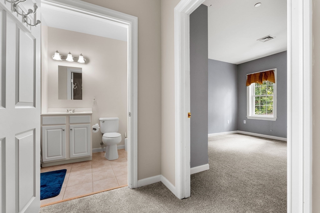 180 Chickering Road, Unit 110C North Andover, MA 01845 - Photo 17 of 40 Gallery Image 17