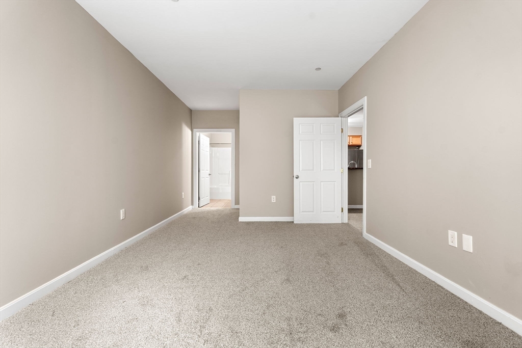 180 Chickering Road, Unit 110C North Andover, MA 01845 - Photo 21 of 40 Gallery Image 21