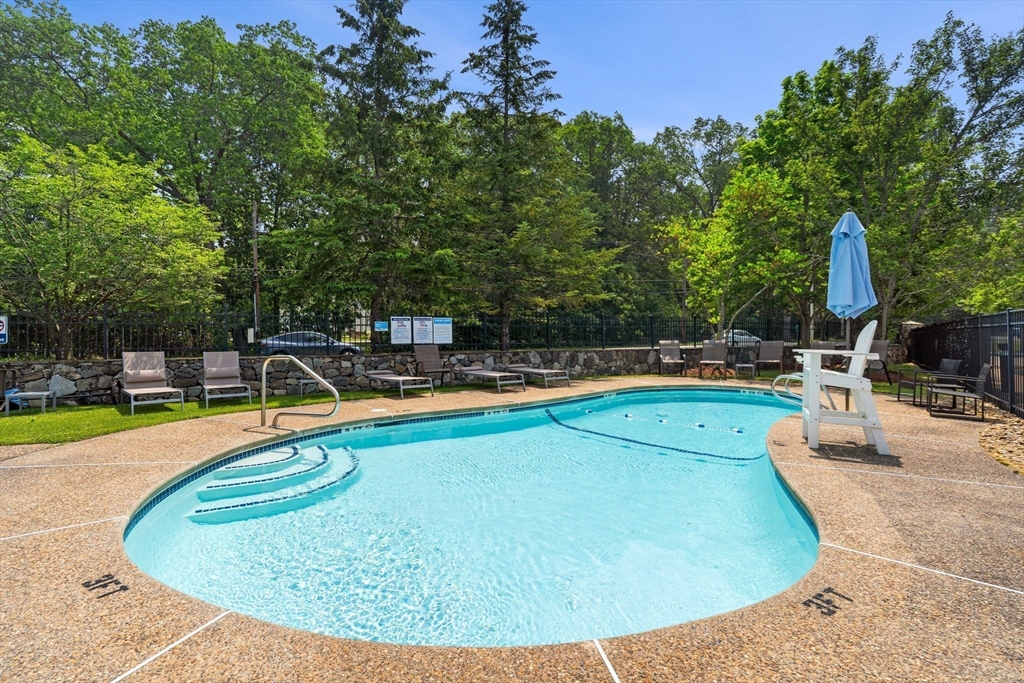 180 Chickering Road, Unit 110C North Andover, MA 01845 - Photo 31 of 40 Gallery Image 31