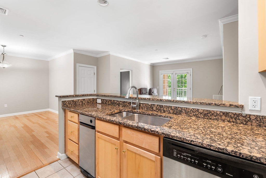 180 Chickering Road, Unit 110C North Andover, MA 01845 - Photo 6 of 40 Gallery Image 6