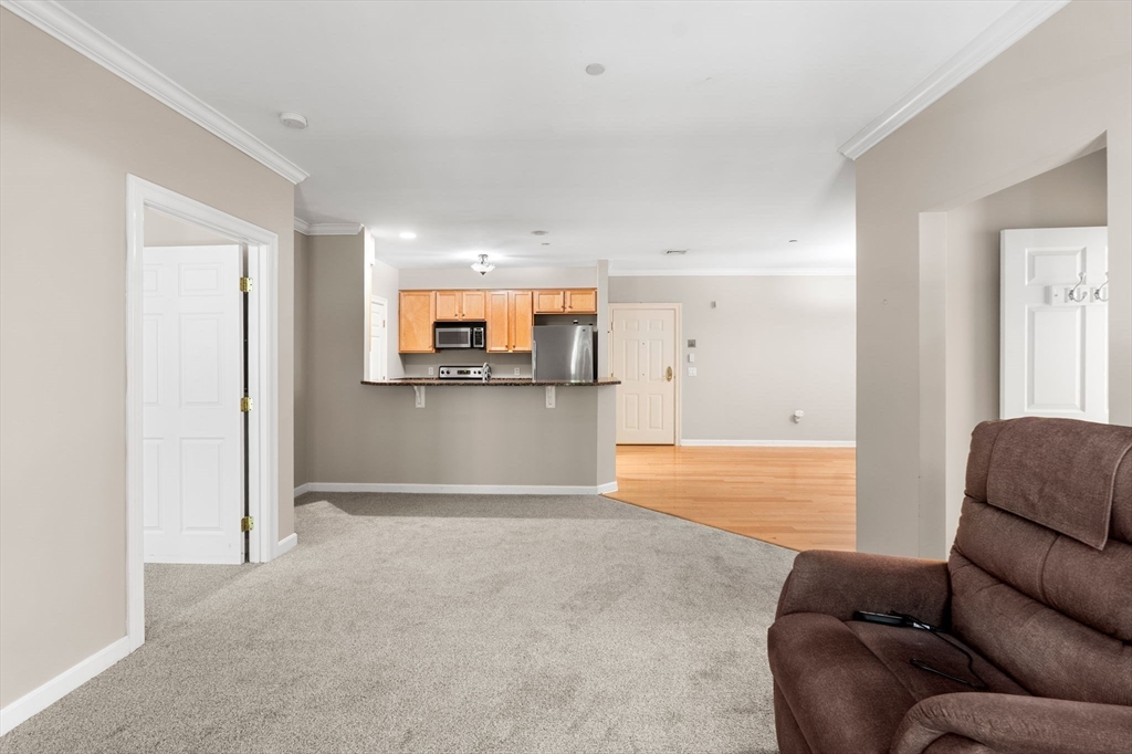 180 Chickering Road, Unit 110C North Andover, MA 01845 - Photo 8 of 40 Gallery Image 8