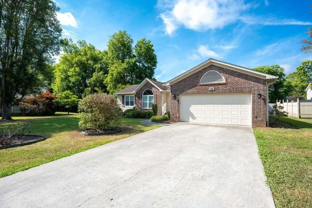 $2,200 | 176 Hunters Run Circle Northwest, Cleveland, TN 37312