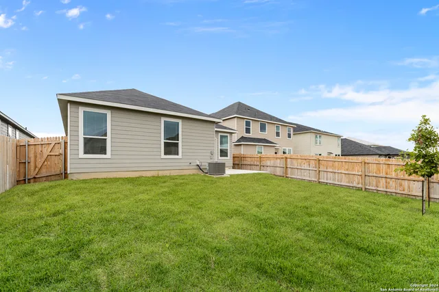 $2,500 | 246 East Flowing River Drive, Boerne, TX 78006