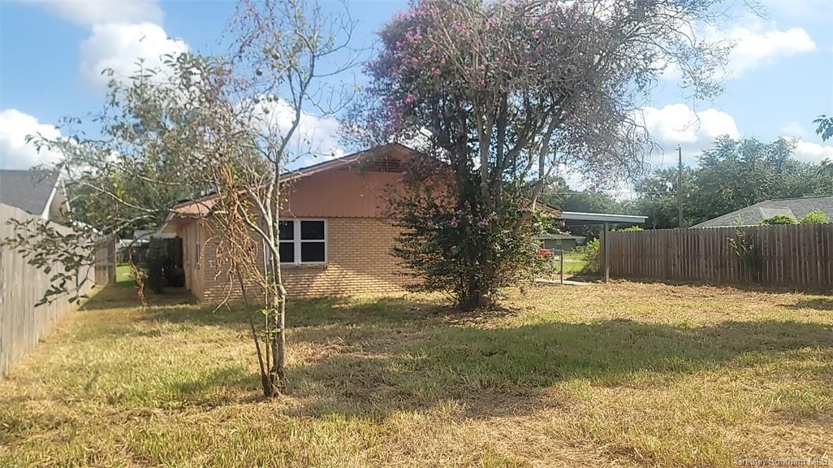 503 Hickok Street Sulphur, LA 70663 - Photo 2 of 17