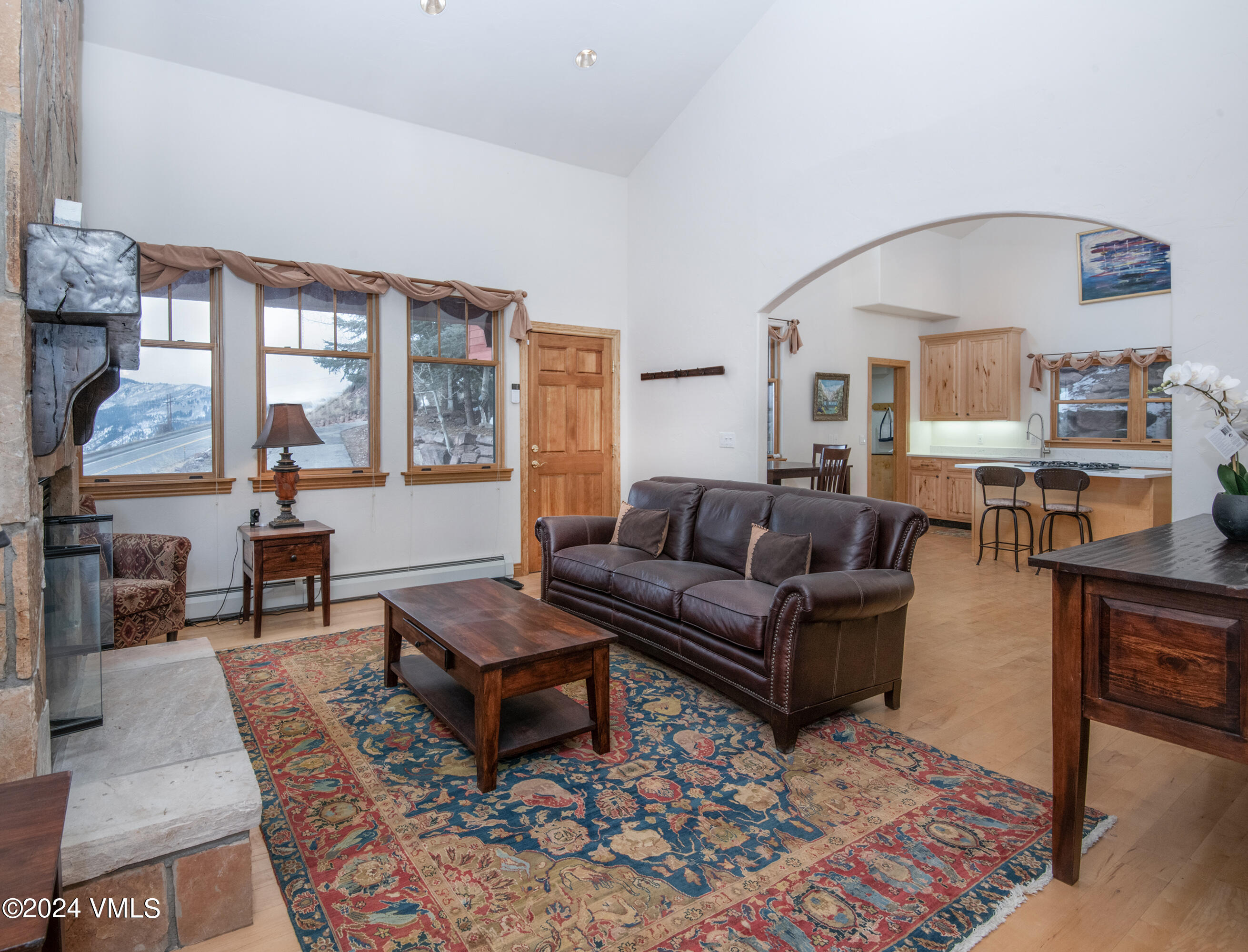 2550 Old Trail Road, Unit B Avon, CO 81620 - Photo 2 of 50 2550-OldTrlRd-MLS_07