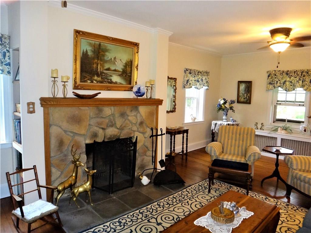 3007 Conway Wallrose Road Baden, PA 15005 - Photo 11 of 25