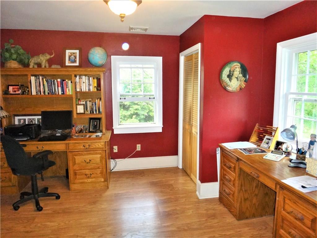 3007 Conway Wallrose Road Baden, PA 15005 - Photo 18 of 25